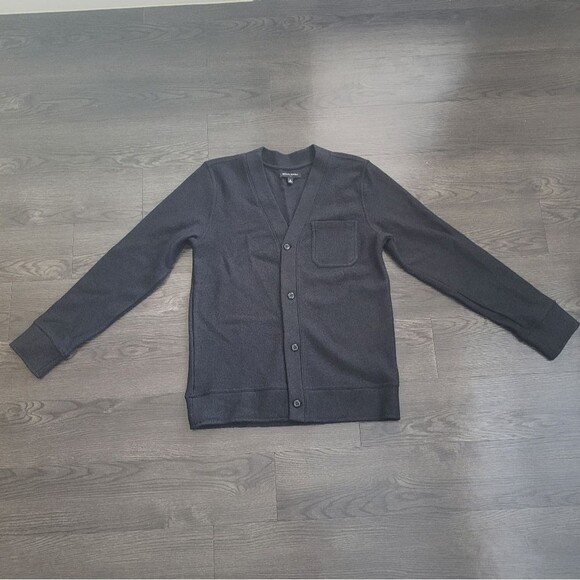 Banana Republic Dark Gray Men's Cardigan Sweater - Picture 2 of 9